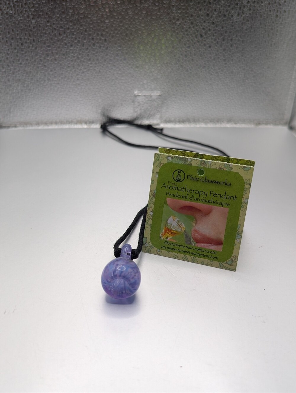 Pixie Aromatherapy Pendant in the color style "CLR FRIT" (Clear Frit)